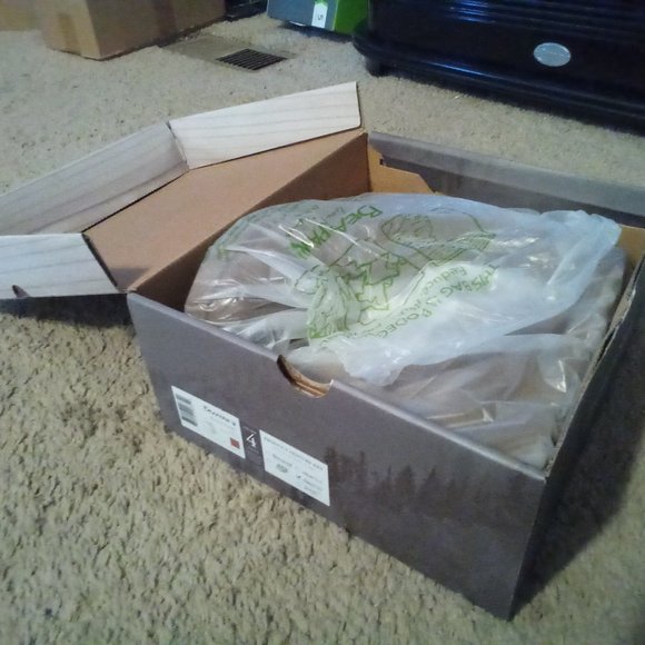 Bearpaw - Krista, Youth size 4 in Hickory - Picture 10 of 12